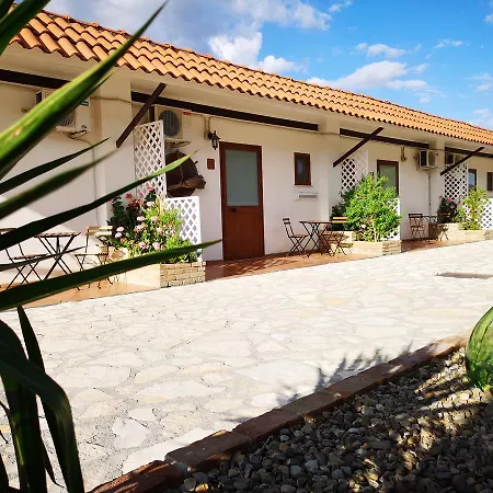 Alloggio per agriturismo Fontana La Pietra Pisticci