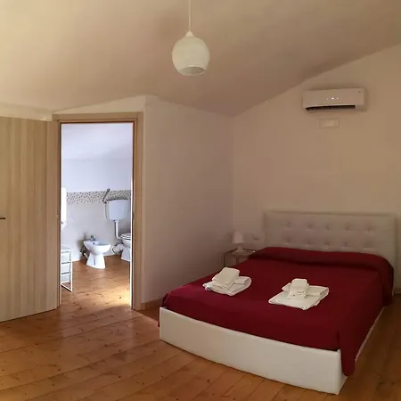 Feriegård Fontana La Pietra